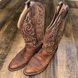 Men’s Justin boots